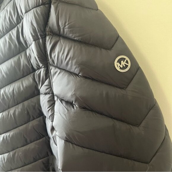 NWT Michael Kors Chevron Logo Print Quilted Nylon Reversible Jacket Size L - Picture 6 of 16